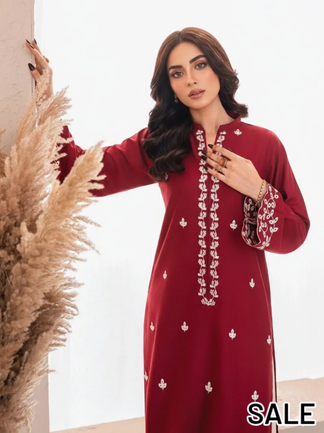 Deep red embroidered kurta ❤️✨ paired with a stunning 2-piece suit set 👗🌹